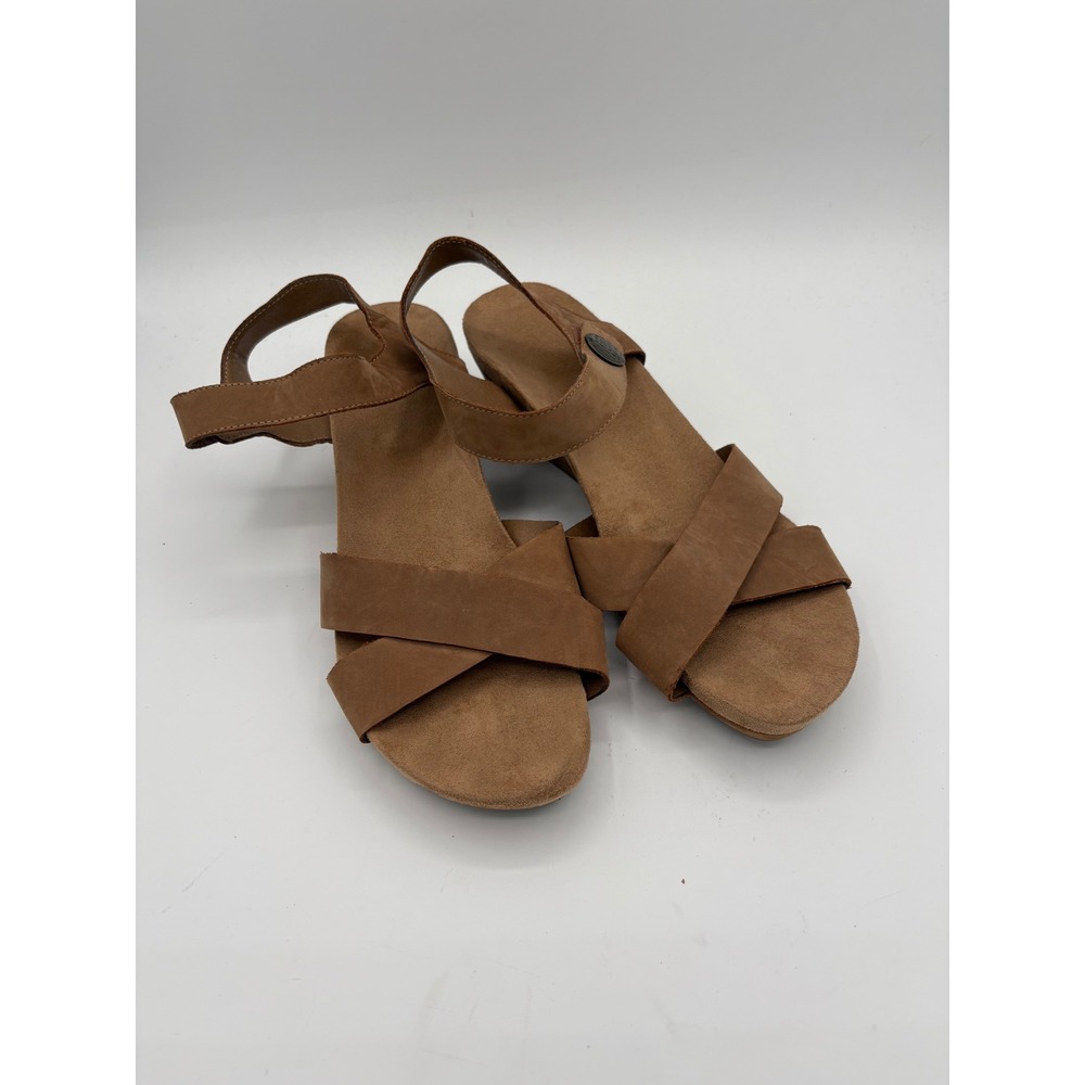 Bjorndal Womens Tan Strappy Wedge Sandals Size 9 Brown Ankle Strap Boho Comfort